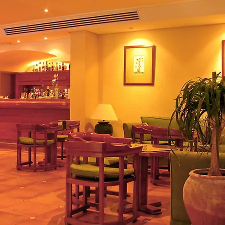 Intelier Bonaire Hotel 4*