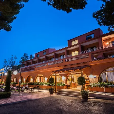 Intelier Bonaire 4* بينيكاسّين