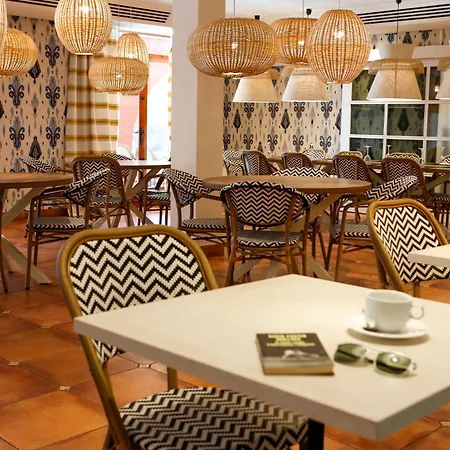 فندق Intelier Bonaire بينيكاسّين