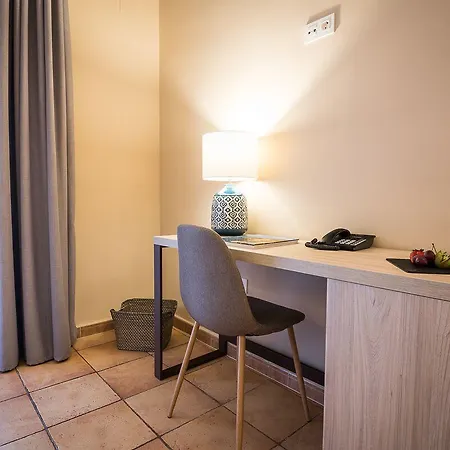 Intelier Bonaire 贝尼卡西姆