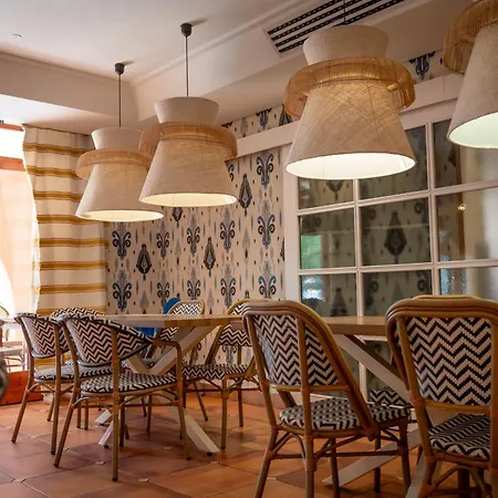 فندق Intelier Bonaire 4*