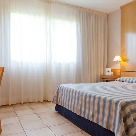 Отель Intelier Bonaire 4*