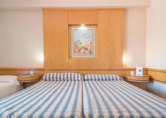 Intelier Bonaire Szálloda 4*