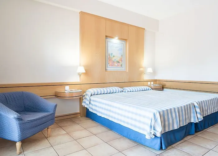 Intelier Bonaire 4* 贝尼卡西姆